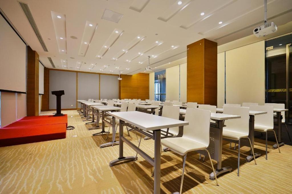 Ji Hotel Shanghai Songjiang Sports Center מראה חיצוני תמונה